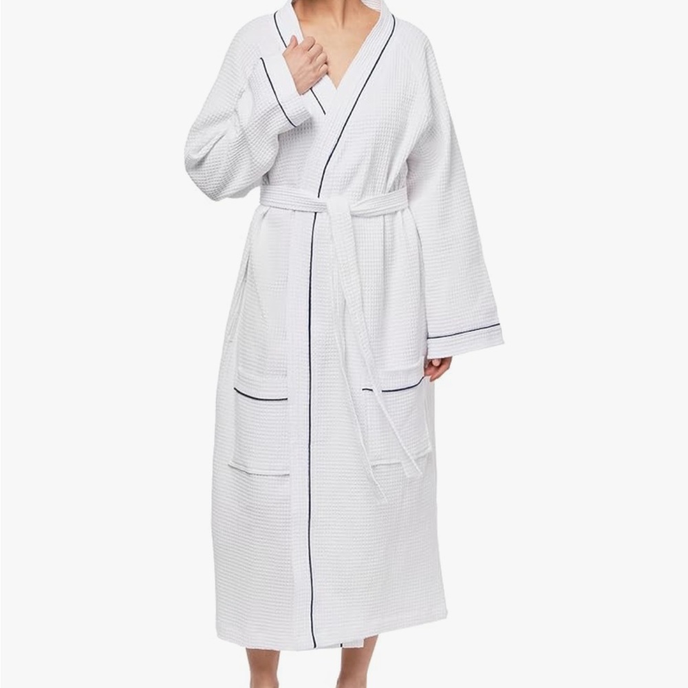 Kaufman White Waffle Knit Robe one size